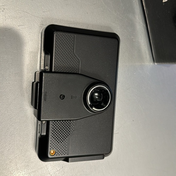 NIB Garmin Nuvi 760 - Picture 6 of 10